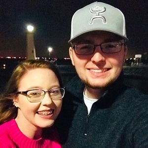 Meet your Posher, Ally e